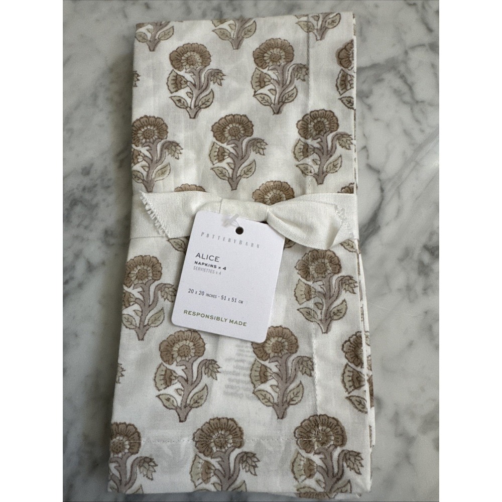Pottery Barn Alice Print Cotton Napkins ~  ( Set of 4 ) 20x20